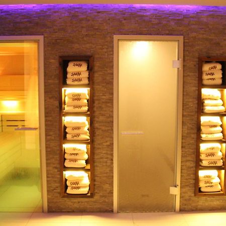 Die Reichsstadt - Hotel Spa Und Restaurant غينغنباخ المظهر الخارجي الصورة